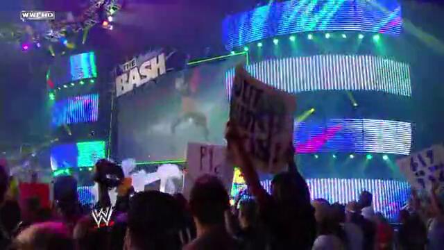 The Bash 2009 Chris Jericho vs Rey Mysterio (Mask vs The Intercontinental Championship)