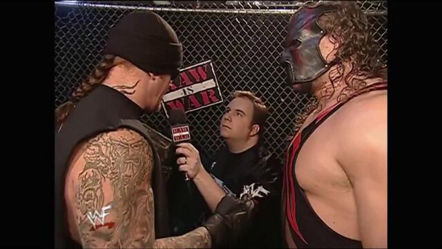 Undertaker and Kane backstage (Raw 26.03.2001)