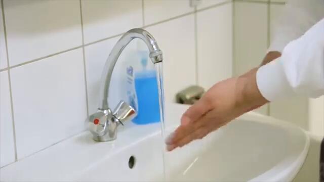 Google почита Игнац Земелвайс унгарски лекар въвел миенето на ръце в медицината