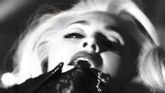 Madonna - Girl Gone Wild (+18)