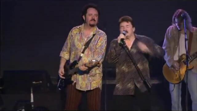 Toto - Hold The Line (From _Live In Amsterdam_)