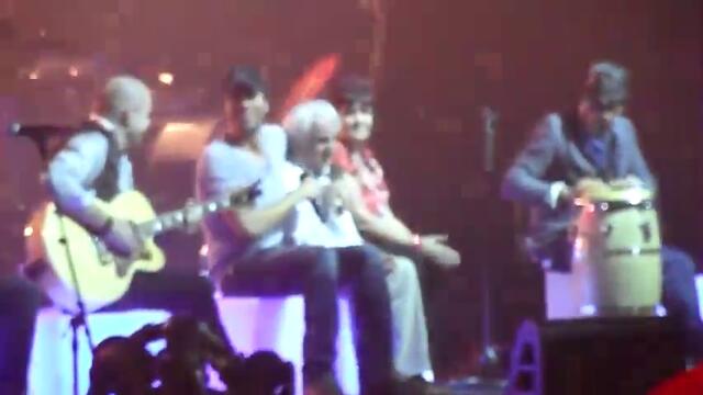 Enrique Iglesias - Stand by Me. ft Anna and Jeremy .M.E.N Arena 24th March 2011
