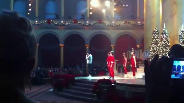 Весели празници 2013г. с PSY rehearsing Gangnam Style at Christmas in Washington 2012