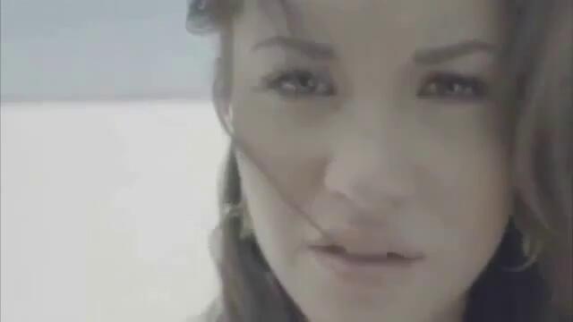 НеВеРояТнА! Demi Lovato - Skyscraper Официално Видео