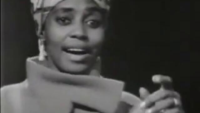 Мириам Макеба (Miriam Makeba) - КРАЛИЦАТА НА АФРИКА - Oxgam