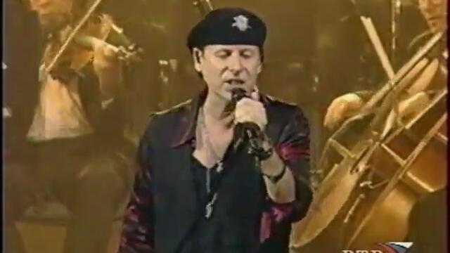 Scorpions - Big City Nights - Moscow, Russia 2001 (With Orchestra)