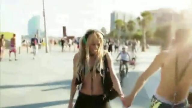 Shakira - Loca Loca [Official Video] (превод)