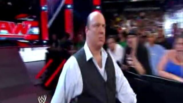 Paul Heyman vs Cm Punk ( Punk спуква от бои Brock Lesnar и Curtis Axel ) - Wwe Raw 12813