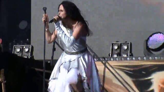 Within Temptation - In the Middle Of The Night [Graspop Metal Meeting 2013]