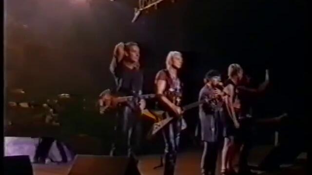 Scorpions - When The Smoke Is Going Down [live]
