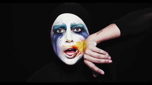 Lady Gaga - Applause (Official Video) 2013