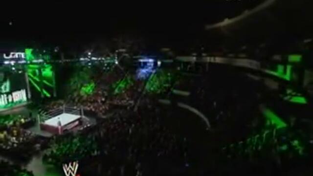 Brock Lesnar пребива Mark Henry и иска да е шампион на шампионите - Wwe Raw 301213 vs H