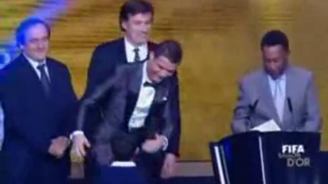 Кристиано Роналдо спечели Златната топка за 2013