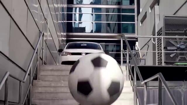 Много добра реклама с Volkswagen и една топка.