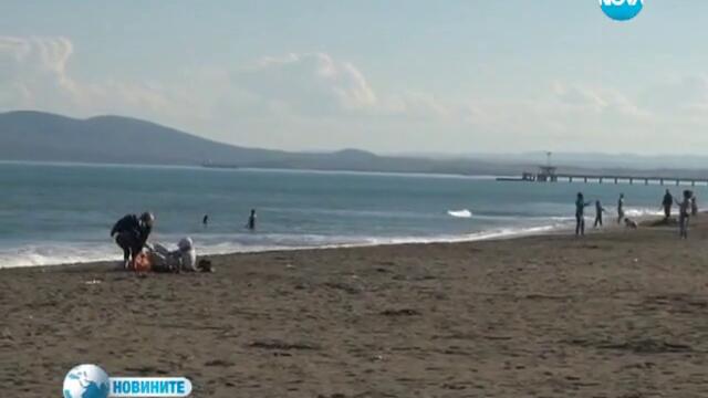 Бургазлии взеха първите си слънчеви бани на плажа