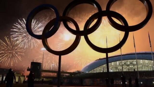 Церемонията по закриване на Олимпийските игри в Сочи 2014 (23.02.2014) - Светлинно шоу с фойеверки