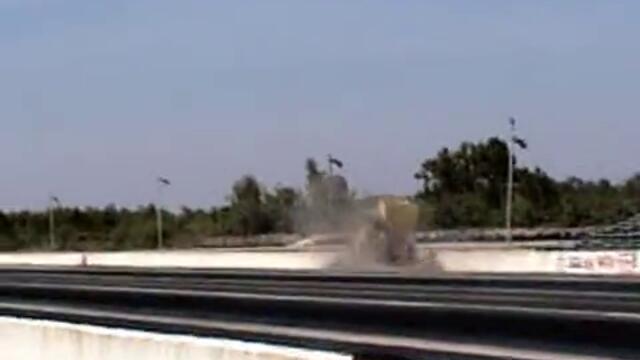 Viper vs. Corvette Funnycar Crash