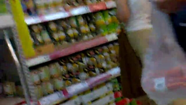 Ловец на духове в супермаркет !!!