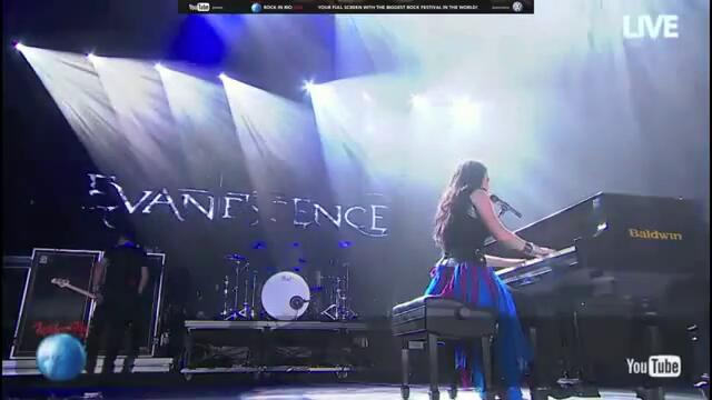(now song 2011)Evanescence - My Heart Is Broken (live)