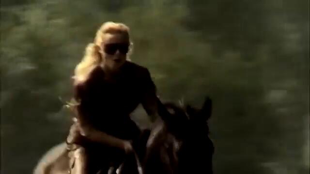 Lepa Brena - Sanjam - (Official Video 1987)