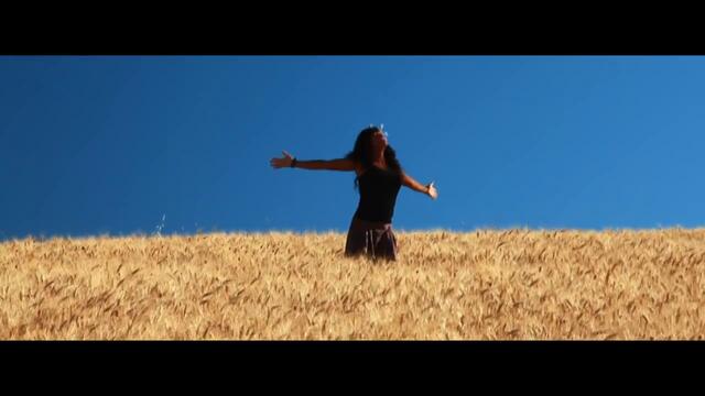 Julia Channel – Free (OFFICIAL MUSIC VIDEO)