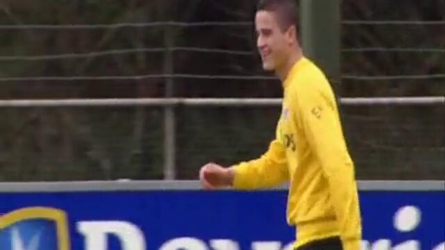 Много рядък гол от класа!