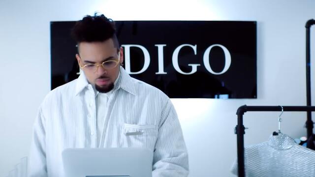 Chris Brown ft. Gunna - Heat (Official Video)