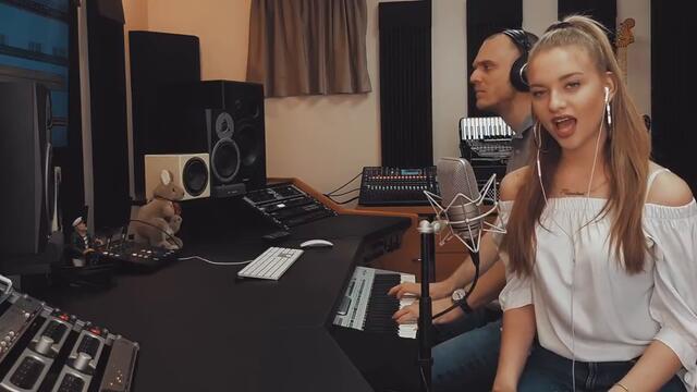 Valentina Mec - Najgora • Studio Session Cover (4K Video)