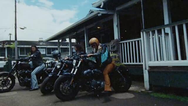 Katy Perry - Harleys In Hawaii (Official)
