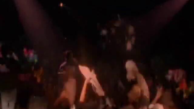 2Pac - Gangsta Party ft. Snoop Dogg (Concert) Live At The House Of Blues