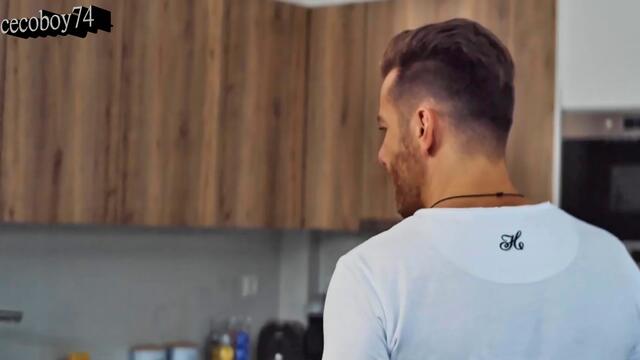 Γιάννης Χαρίσης - Είμαι Αυτός - аз съм този