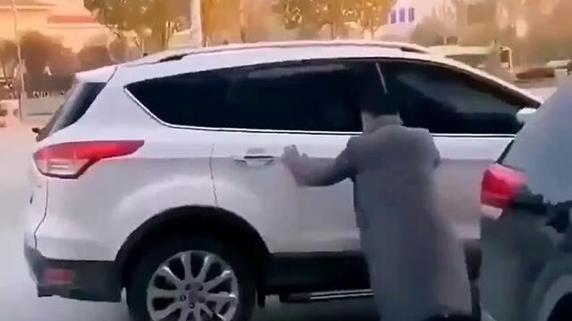 Иновация - Ролков крик за преместване на кола (2020)