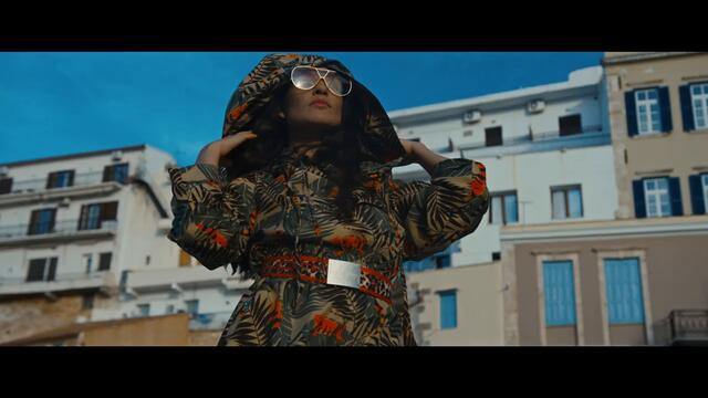 Vessy Boneva - Две Планети [ Official 4K Video 2020 ]