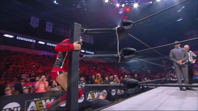 Кю Ти Маршал и Питър Авалон срещу Йънг Бъкс (Ник и Мат Джаксън) - Дарк мач (AEW: Дарк #20)