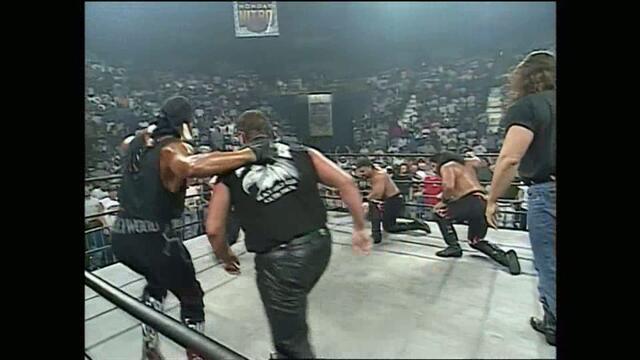 WCW: nWo потрошава всичко (Гиганта се присъединява), Нитро (1996)