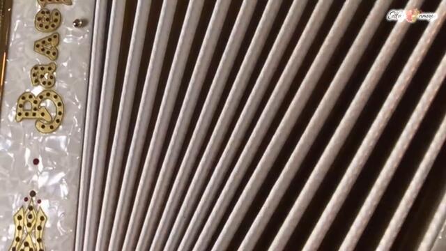 Валерий Сёмин  -  ЖИВЁТ АВЕРКИН САША