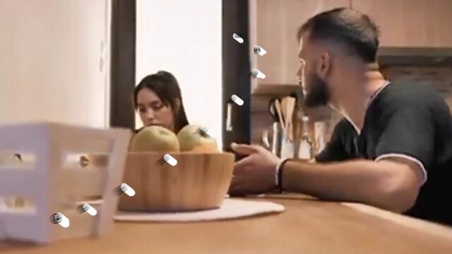 Λεωνίδας Βασιλακόπουλος - Μένω εδώ - оставам тук