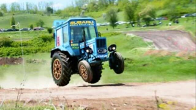 Mees - Kosmose Traktor