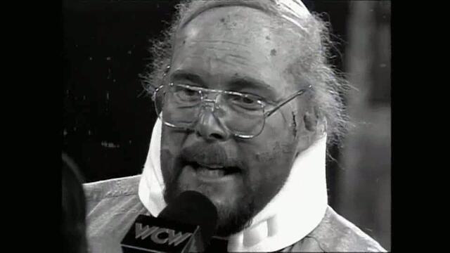 WCW: nWo се гаври с Конниците