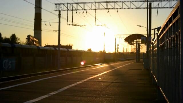 АЛЕКСАНДР МИРАЖ  -  СКОРЫЙ ПОЕЗД