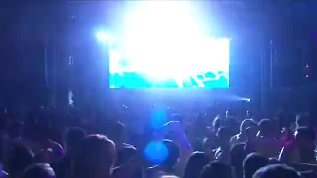 Pitbull - Mr. Worldwide Hey Baby (VEVO LIVE! Carnival 2012  Salvado...