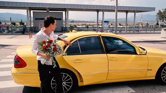 Dimitris Parisis - Tessera Lepta •  Official Music Video (2020)