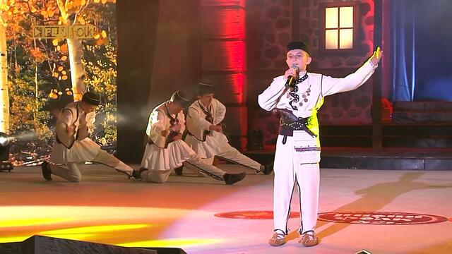 ДИМИТЪР МИТРЕВ - Се собрале комитите / Детски Пирин Фолк 2020