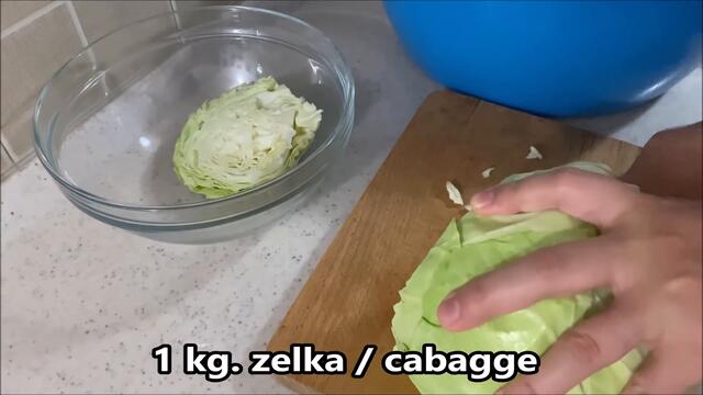 Kisela Mešana Salata za Zimnica bez Konzervansi