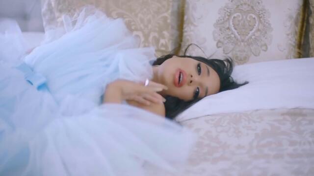 GABI DEMARTINO - Champagne Dreams (Official Video)