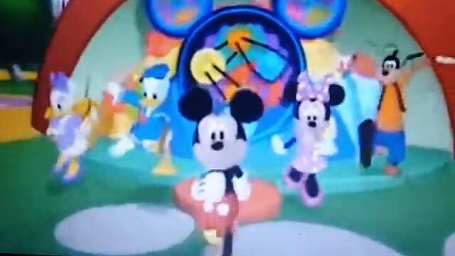 Mickey Mouse Clubhouse Season 2 Hot Dog Dance - French
