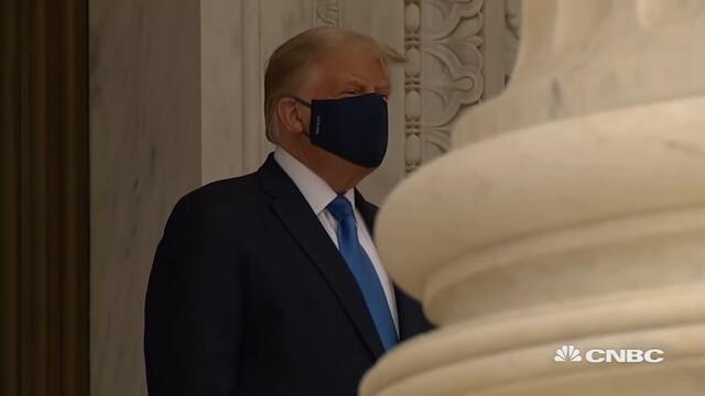 Crowds chant 'vote him out' at President Donald Trump as he pays respects to Ruth Bader Ginsburg