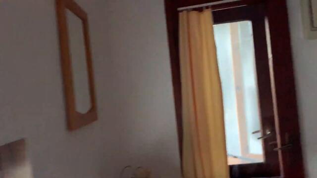 На разходка в България за два дни - Крушуна и Хотница