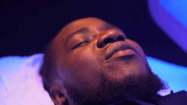 KrisPek - MORT-NÉ [Official Video]