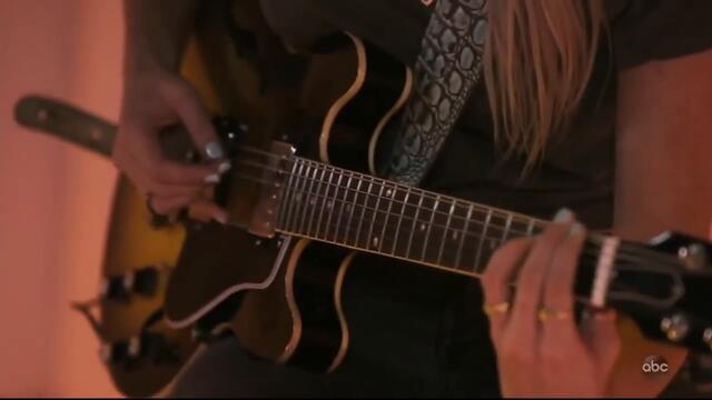 Halsey performing ´Dear Mr President´ by 4 Non Blondes at #TIME100 (Better Quality)